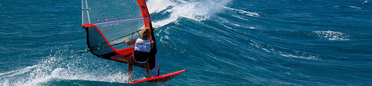 🏄 Rüzgar Sörfü Türkiye ⚡️ Windsurf Turkey 📌 İlanlar Okullar Ekipmanlar Kulüpler Paylaş